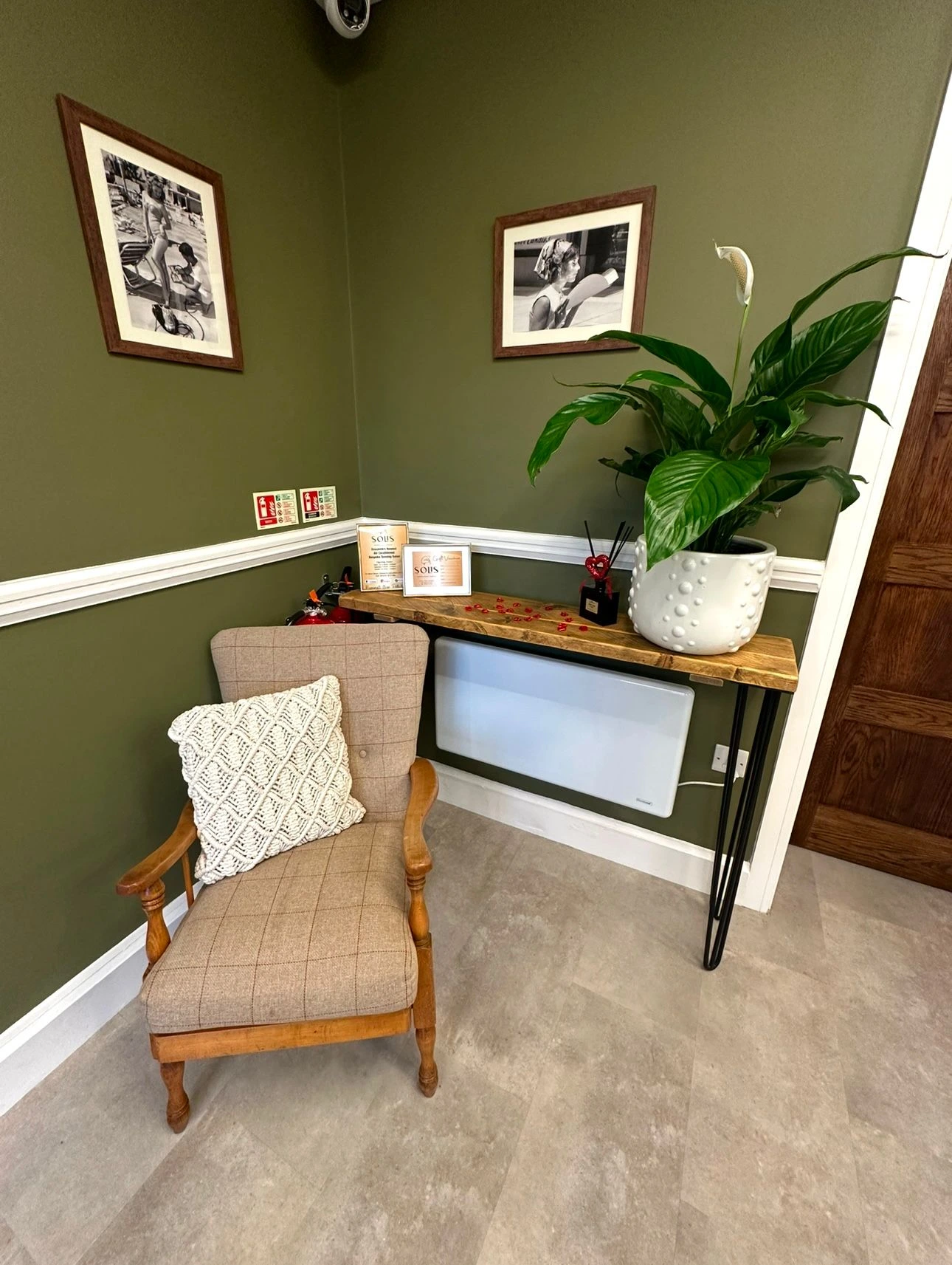 Solis Waiting Area
